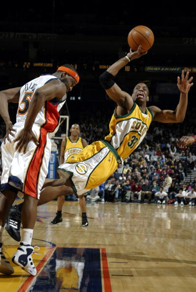 动员逐渐转 动员逐渐转