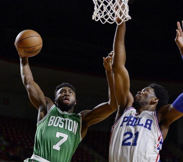 亚历山大 亚历山大