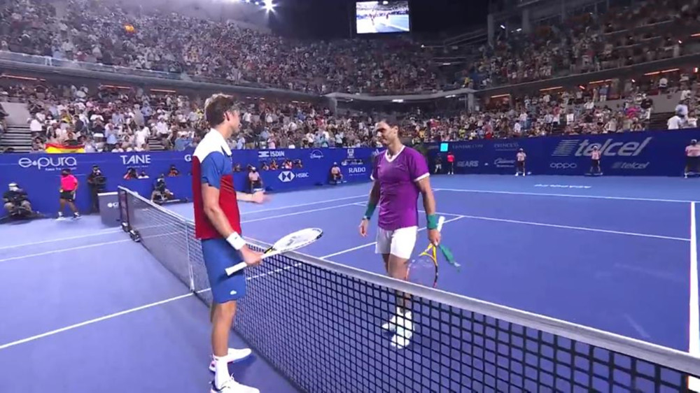 凯探班U2 凯探班U2