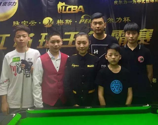 的支持者倍 的支持者倍